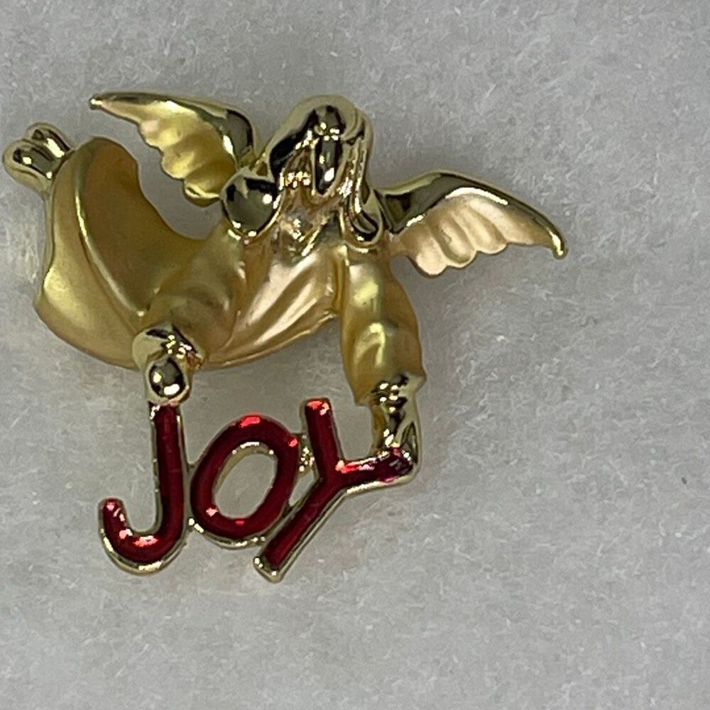 VTG Gigi Giusti large lapel pin angel Joy